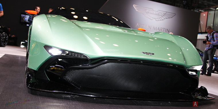 Спорткар Aston Martin Vulcan