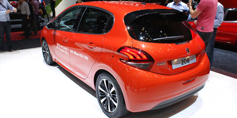 Peugeot 208