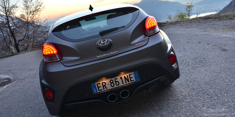 Hyundai Veloster Turbo