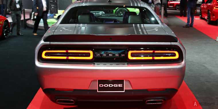 Стиль Dodge Challenger, который ни с чем не спутать. Нью-Йорк 2015 