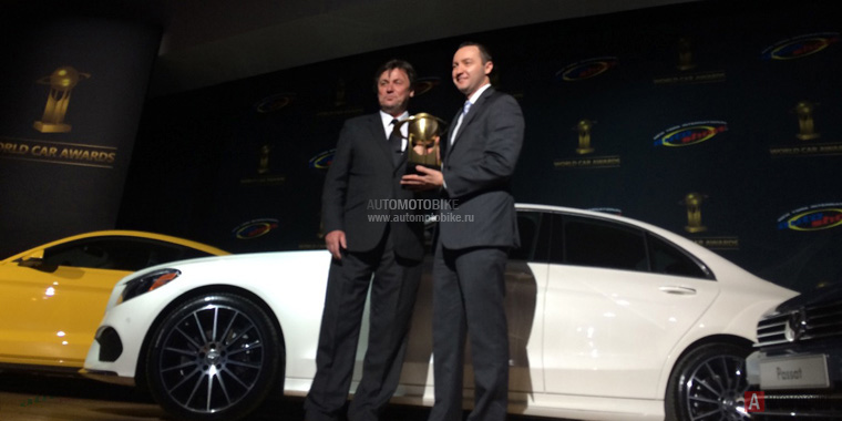 World Performance Car 2015 награждение представителя Mercedes-Benz AMG GT на NYAS 2015