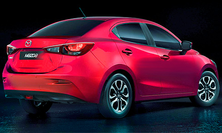 Mazda выпустит седан на базе хэтчбека Mazda2