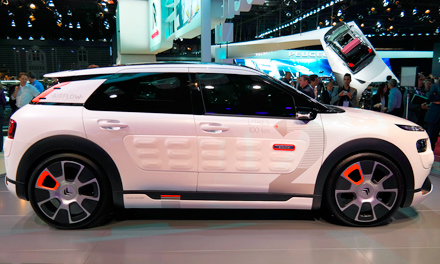 Париж-2014: Citroen C4 Cactus Airflow 2L