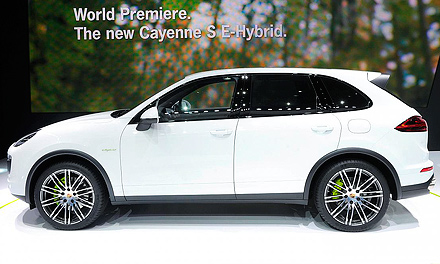 Париж-2014: Porsche Cayenne S E-Hybrid