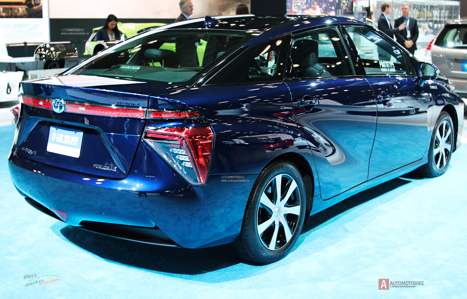 Toyota Mirai 2015 - обзор автомобиля от Автомотобайк.ру