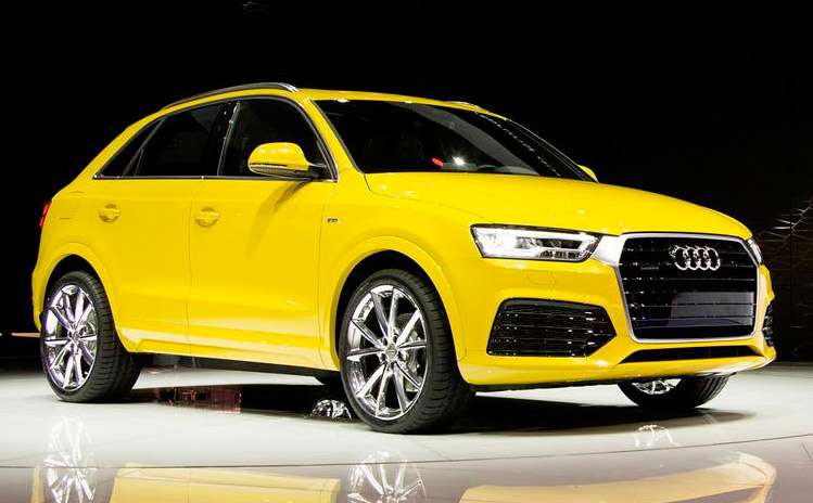 Второй премьерой после Audi Q7 стал компактный кроссовер Audi Q3 2016, получивший обновленный внешний вид 