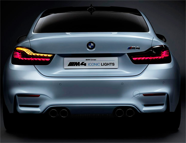 BMW M4 Iconic Lights Concept имеет эксклюзивный цвет кузова Cool White metallic и оснащено задними огнями OLED