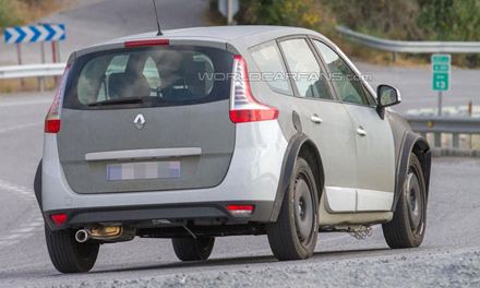 Renault Grand Scenic 2015