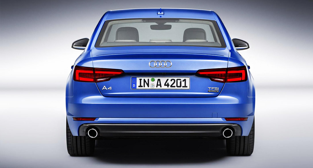 2016 Audi A4 фотография задней части 