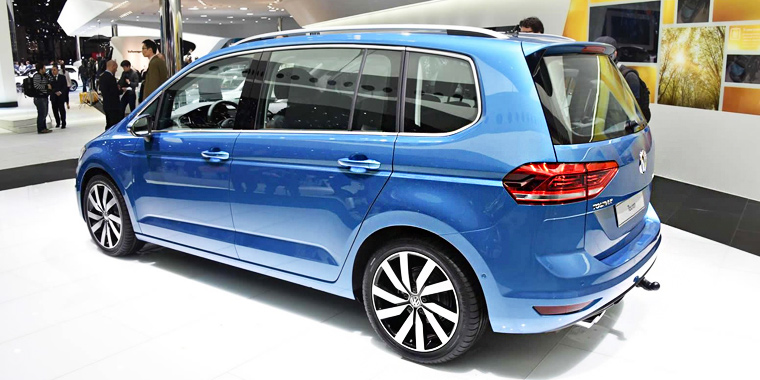 2015 Volkswagen Touran в 2015 Geneva Motor Show