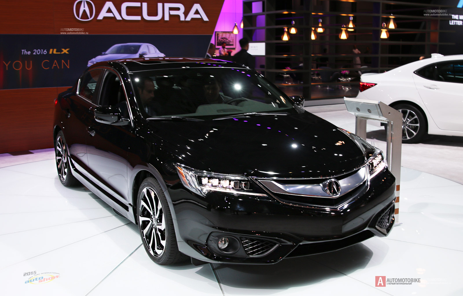 Седан Acura TLX 2016 обзор на автосалоне в Нью Йорке 2015 