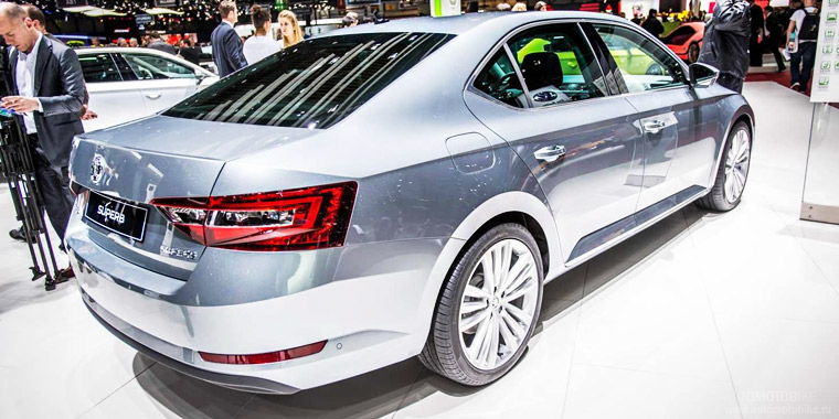 Новая Skoda Superb 2015 модельного года. Премьера на автосалоне в Женеве 2015. Названа стоимость атвомобиля Шкода