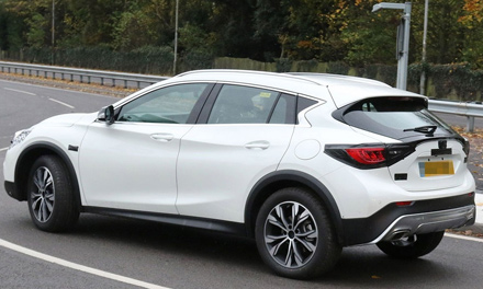  2016 Infiniti QX30