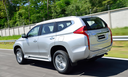 Mitsubishi Pajero Sport 2016