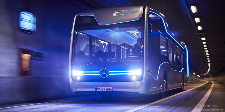 Mercedes-Benz Future Bus