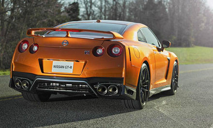 Nissan GT-R 