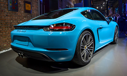 Porsche 718 Cayman S