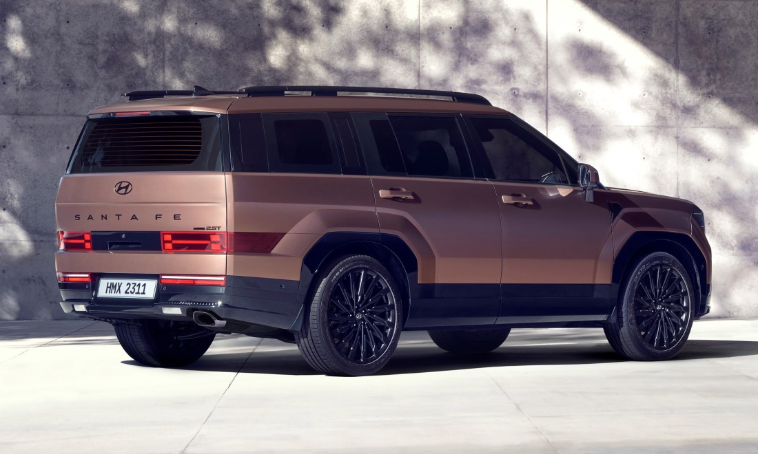 Hyundai Santa Fe пятого поколения возвращается в РФ с ценами от 3,86 млн рублей